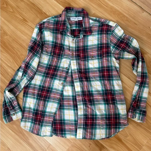 Old Navy Men's Red and Green Plaid Button Down Shirt - Picture 2 of 2